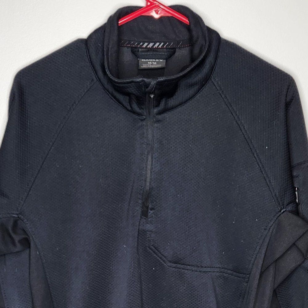 Oakley 1/4 Zip Black Sweatshirt Pullover Size Medium